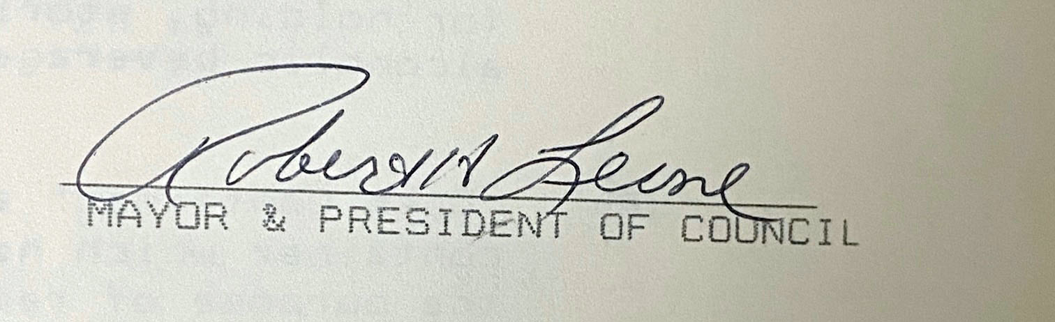 Mayor Leone, 1990-1997
